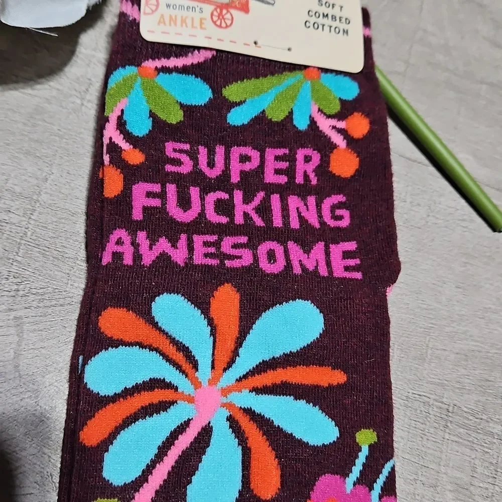Blue Q Super Awesome Floral Socks - Pink and Purple
